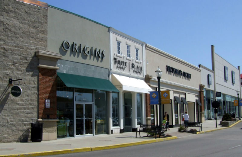 Rookwood Commons storefronts
